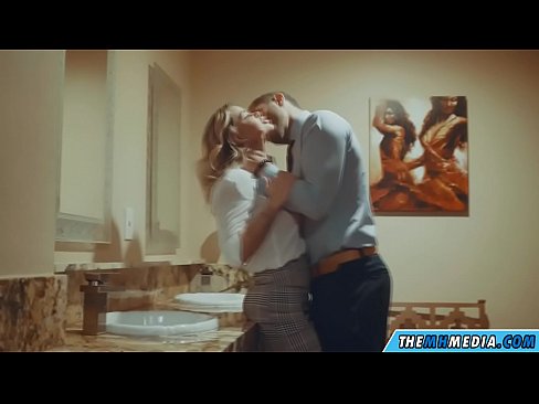 ❤️ Wenn eine vollbusige Blondine dich in einer öffentlichen Toilette verführt Porno fb bei porn de.kassa-standupbar.ru ❤